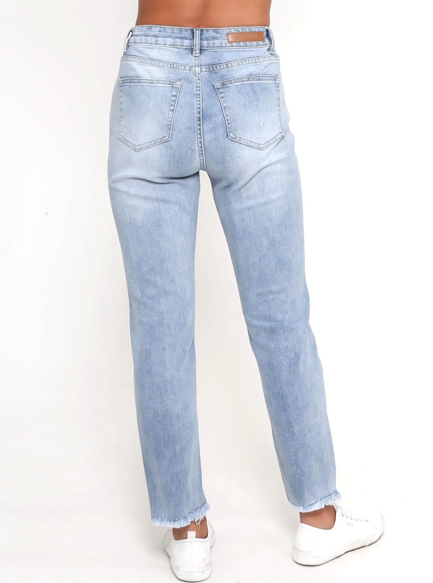 Boyfriend Distressed Jeans - Blue Wash