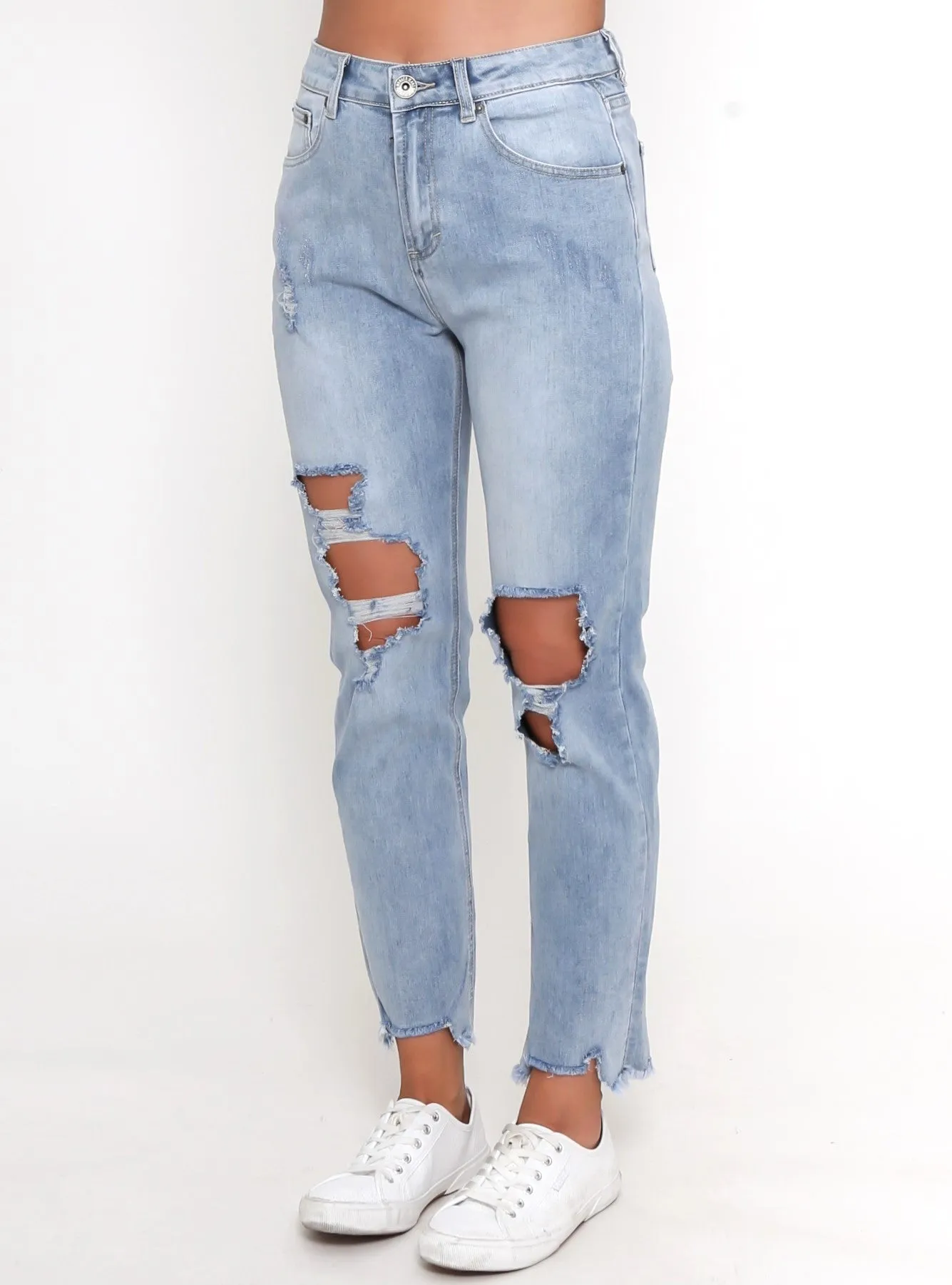 Boyfriend Distressed Jeans - Blue Wash