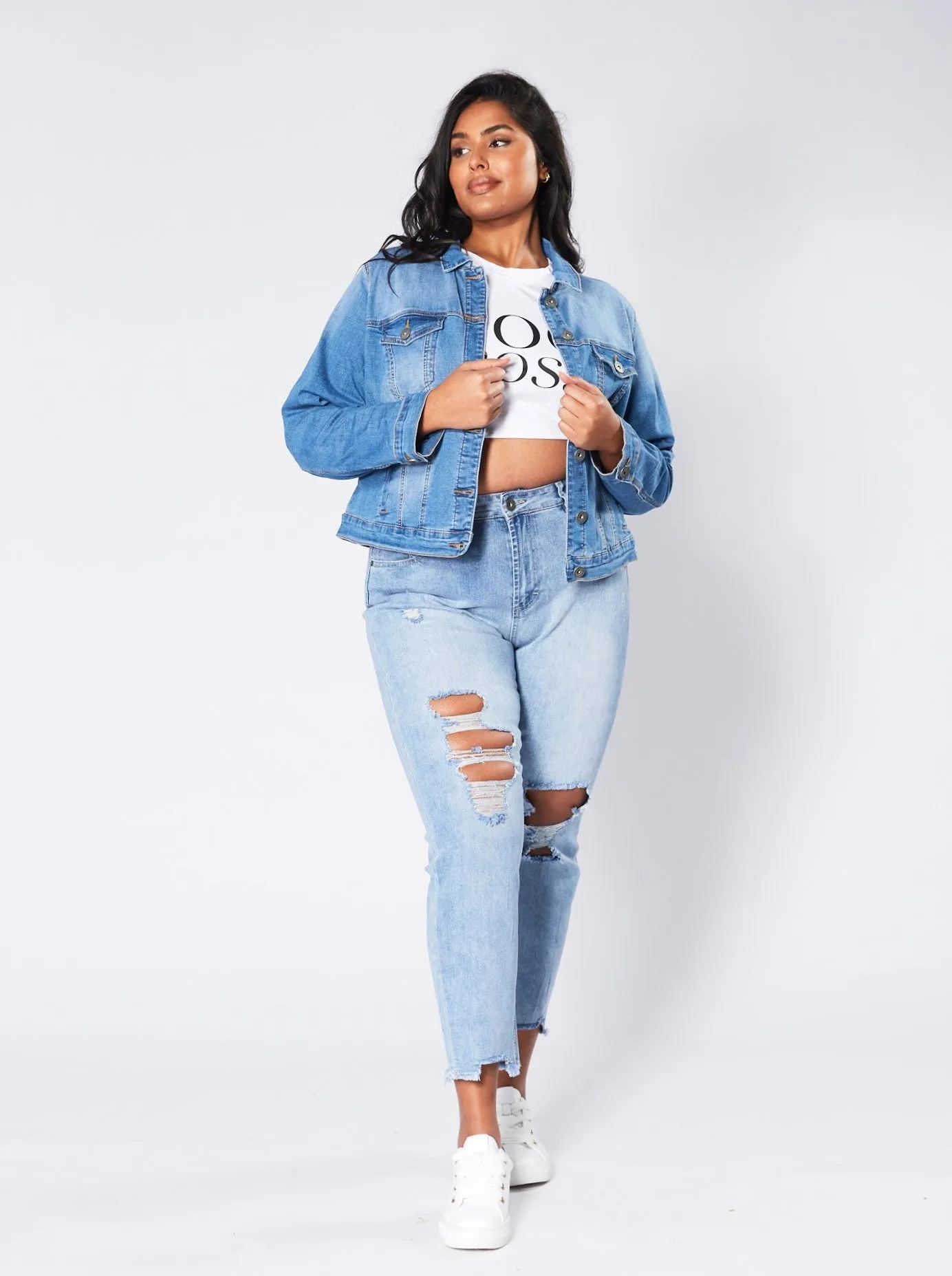 Boyfriend Distressed Jeans - Blue Wash