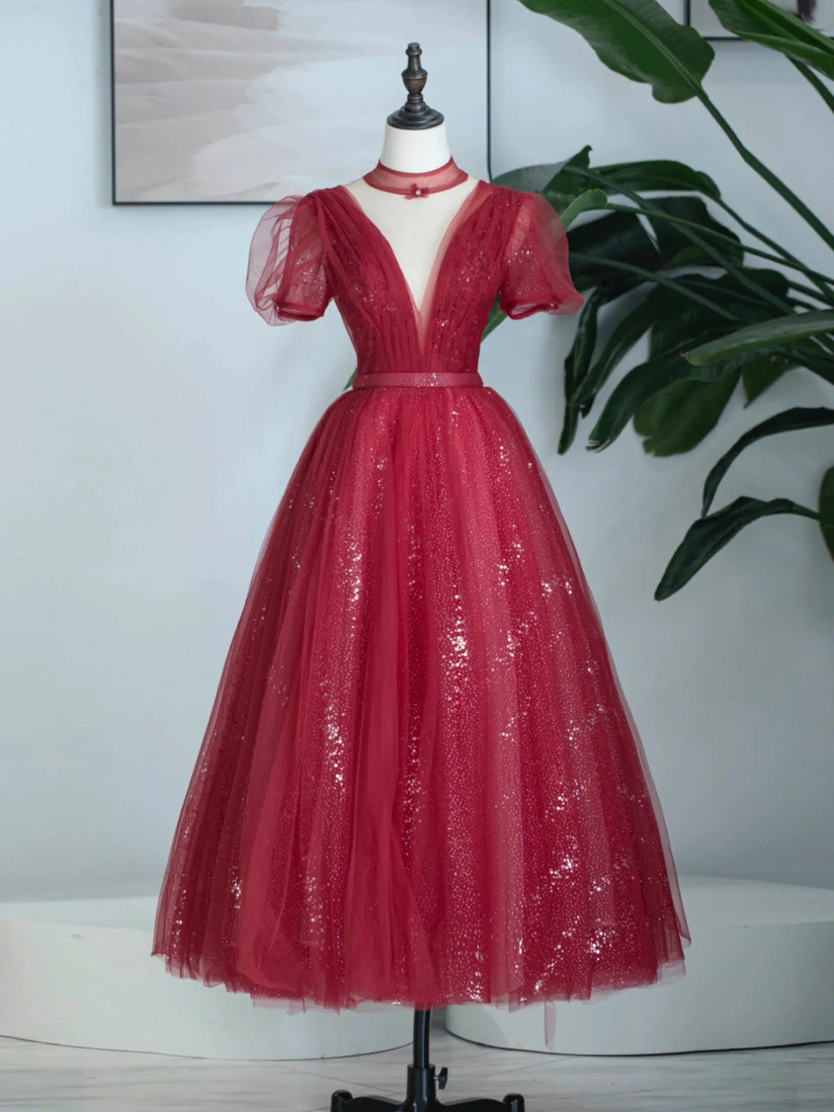 Burgundy Tulle Sequins Tea Length Prom Dress A-Line Evening Party Dress