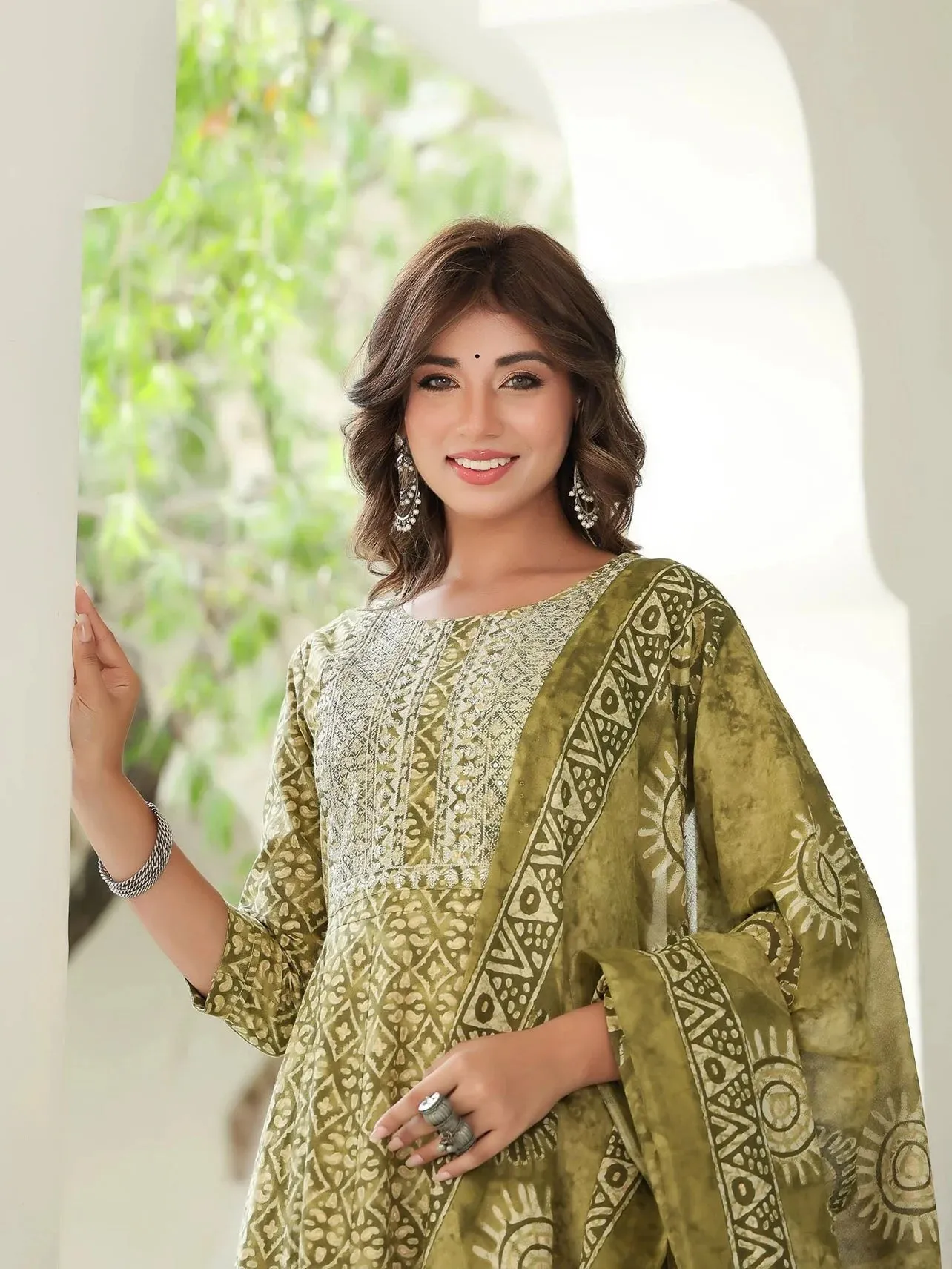 Ethnic Motifs Printed Regular Sequinned Pure Cotton Kurta With Trousers & Dupatta