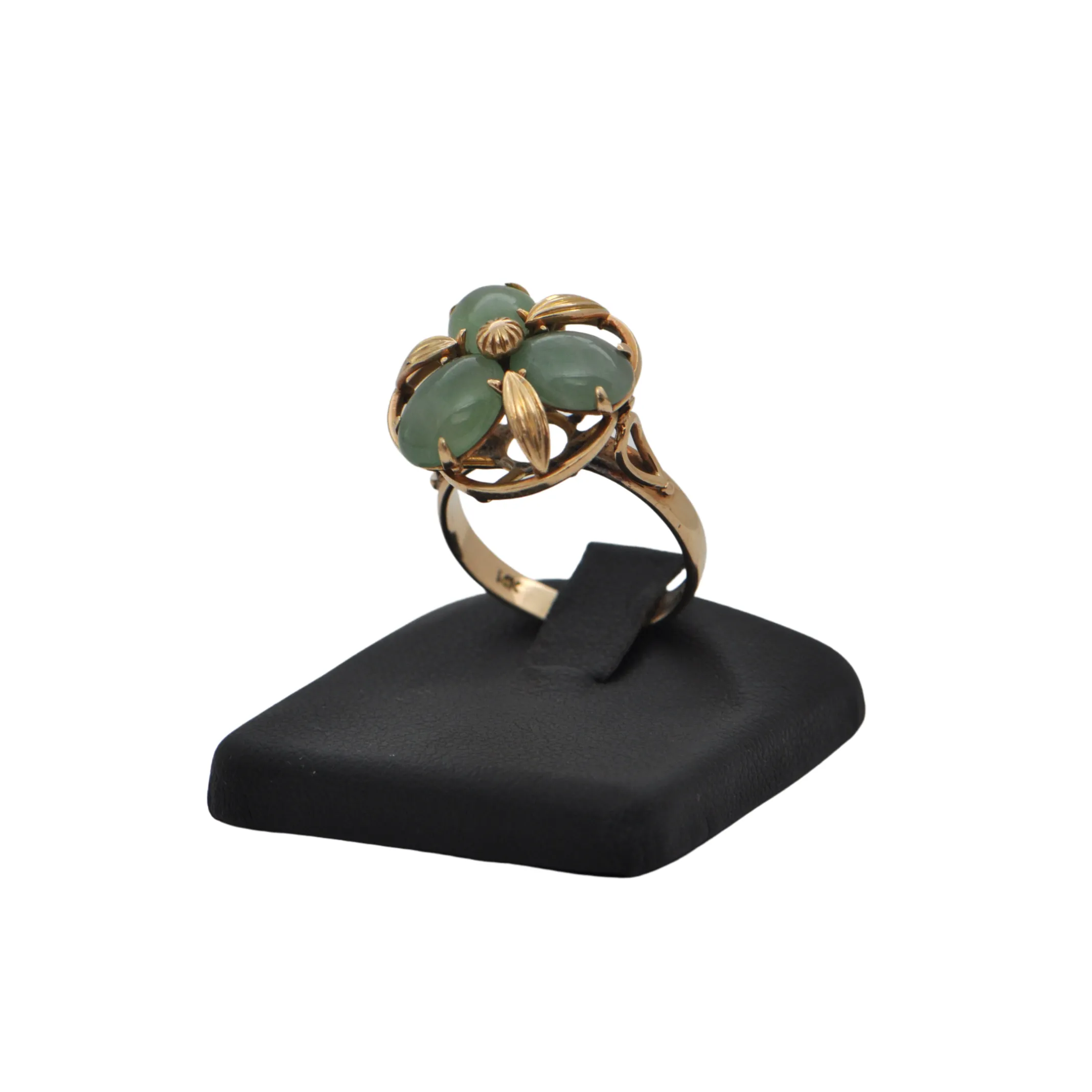 Retro Nephrite Jade Ring (C.1950)