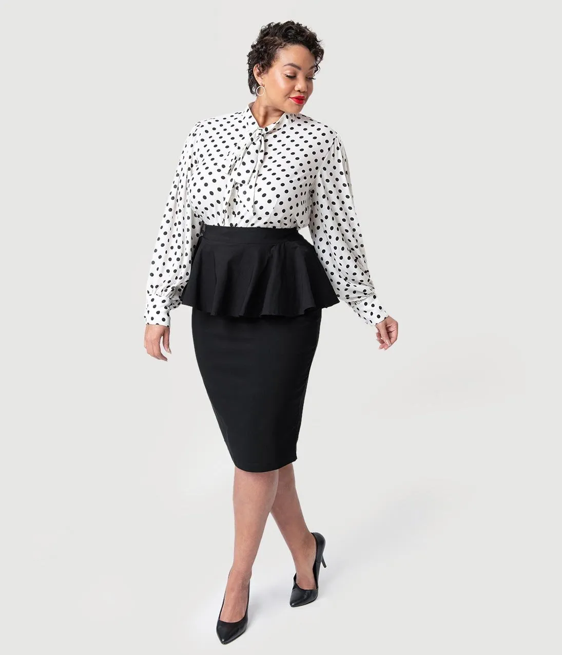 Unique Vintage Plus Size 1940s Black Stretch Peplum Boulevard Pencil Skirt