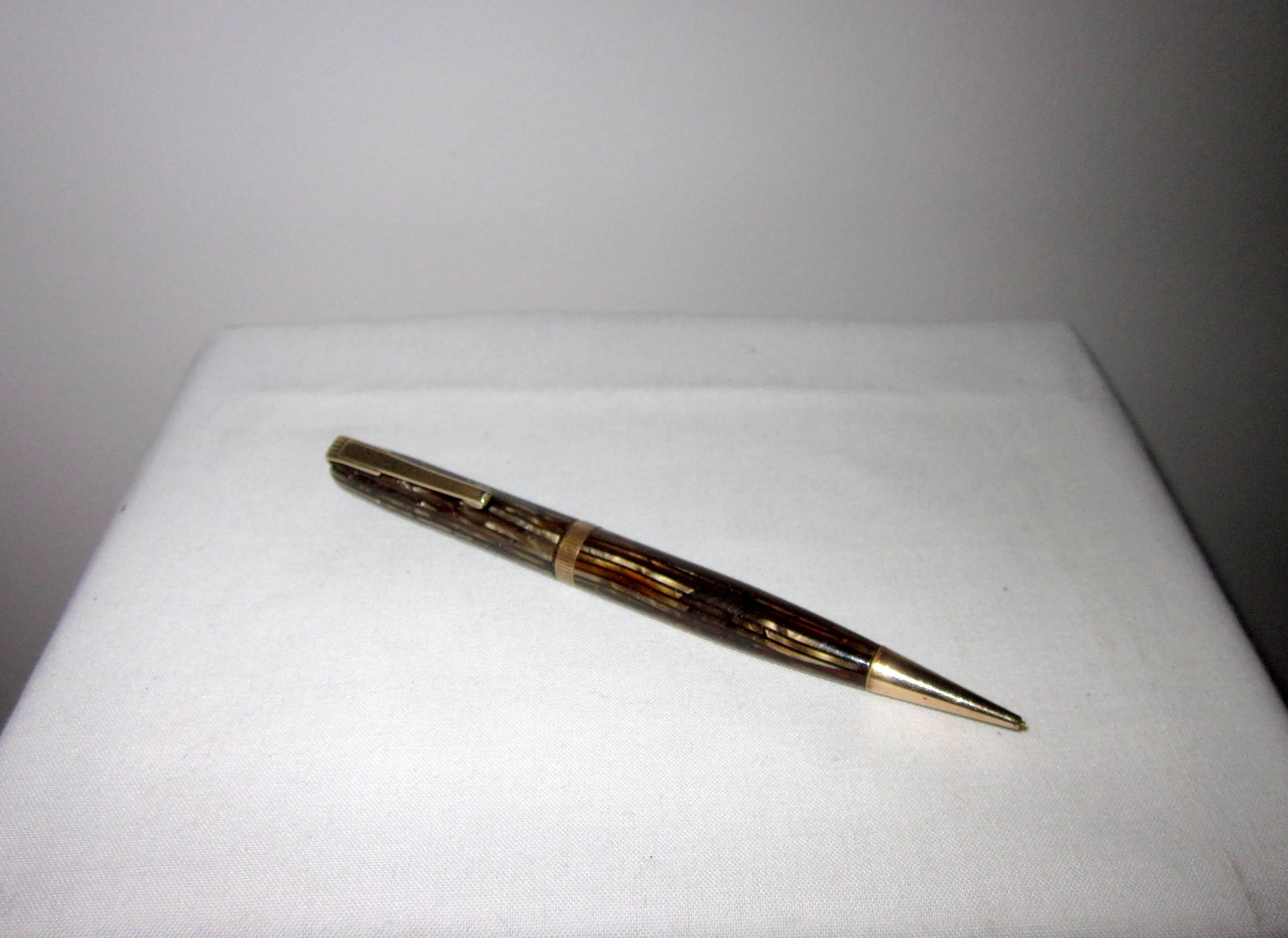 Vintage 1940s Watermans Brown Striped Propelling Pencil