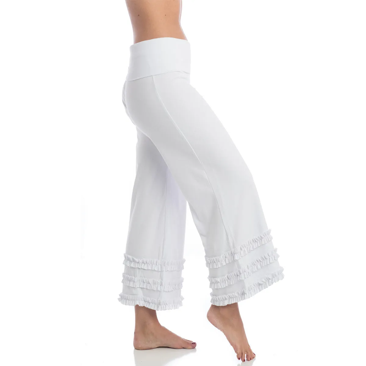 Wisdom Ruffled Yoga Capris - White